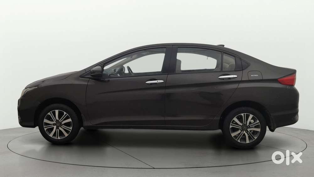 Honda City I-vtec V, 2018, Petrol