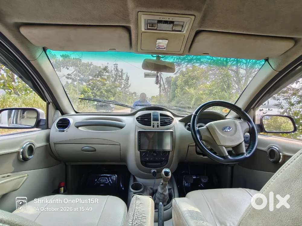 Mahindra Quanto 1.5 C6 2012