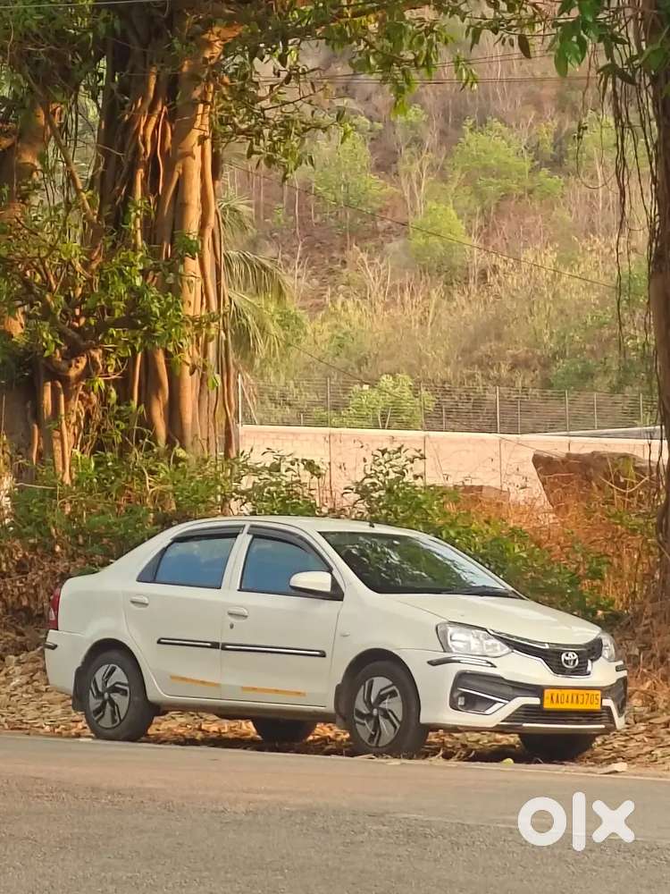 Toyota Etios 2015 Diesel 265000 Km Driven