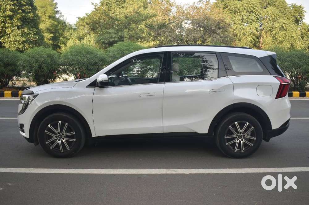Mahindra Xuv700 2.2 Ax 7 Diesel At Str Awd, 2022, Diesel