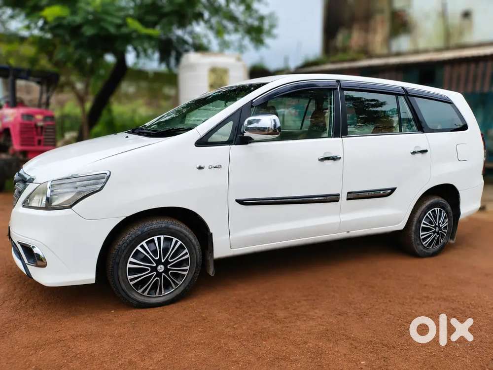 Toyota Innova Gx 2006 Well Maintained Car