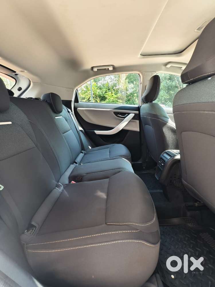 Tata Nexon Creative Plus S 1.2 Revotron Petrol 6 Amt, 2024, Petrol