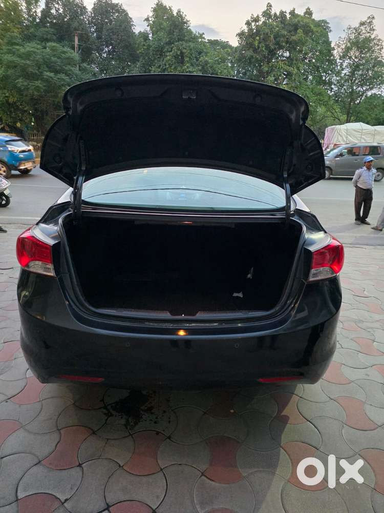 Hyundai Elantra Vtvt Sx At, 2014, Petrol
