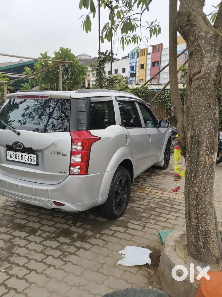 Mahindra Xuv500 2014 Diesel 118000 Km Driven In Mint Condition