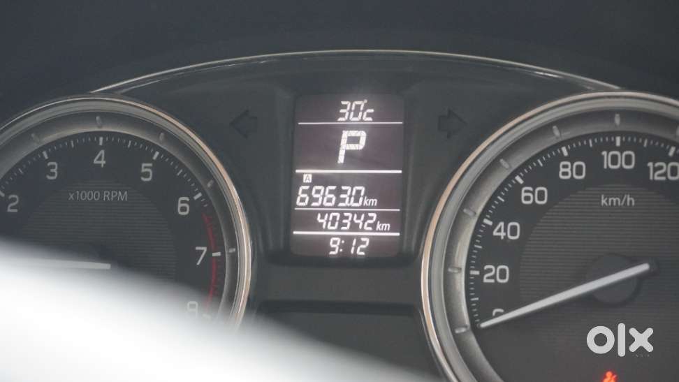 Maruti Suzuki Ciaz 2014-2017 At Zxi Plus, 2016, Petrol