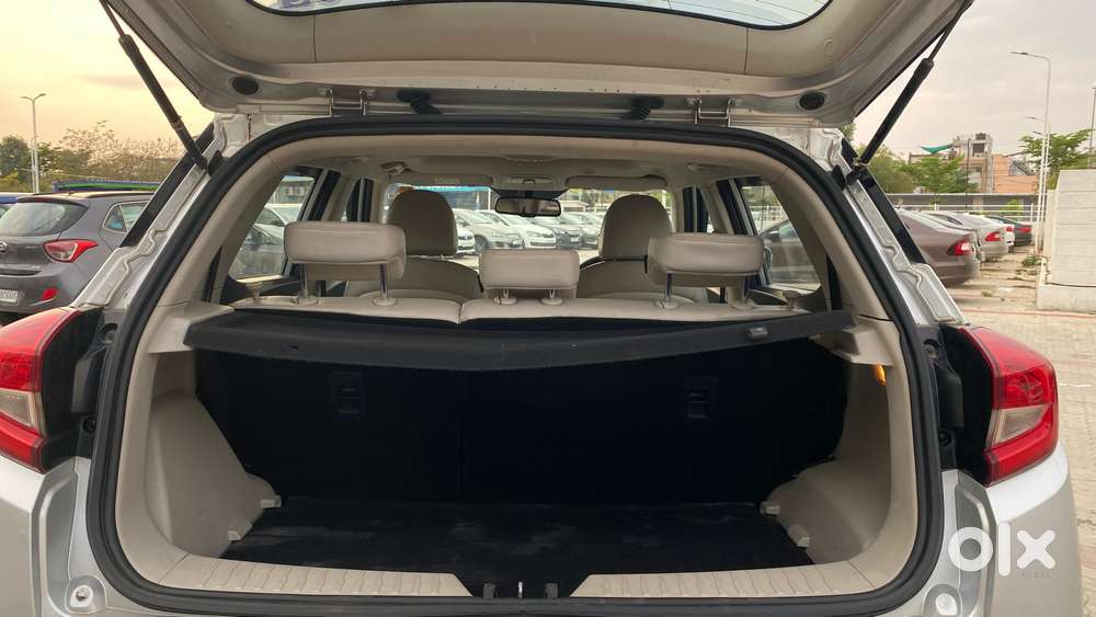 Mahindra Xuv300 W8 Option, 2020, Petrol