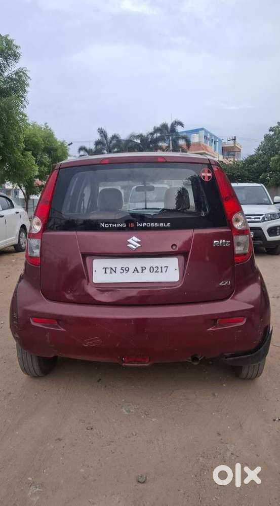 Maruti Suzuki Ritz Lxi, 2010, Petrol