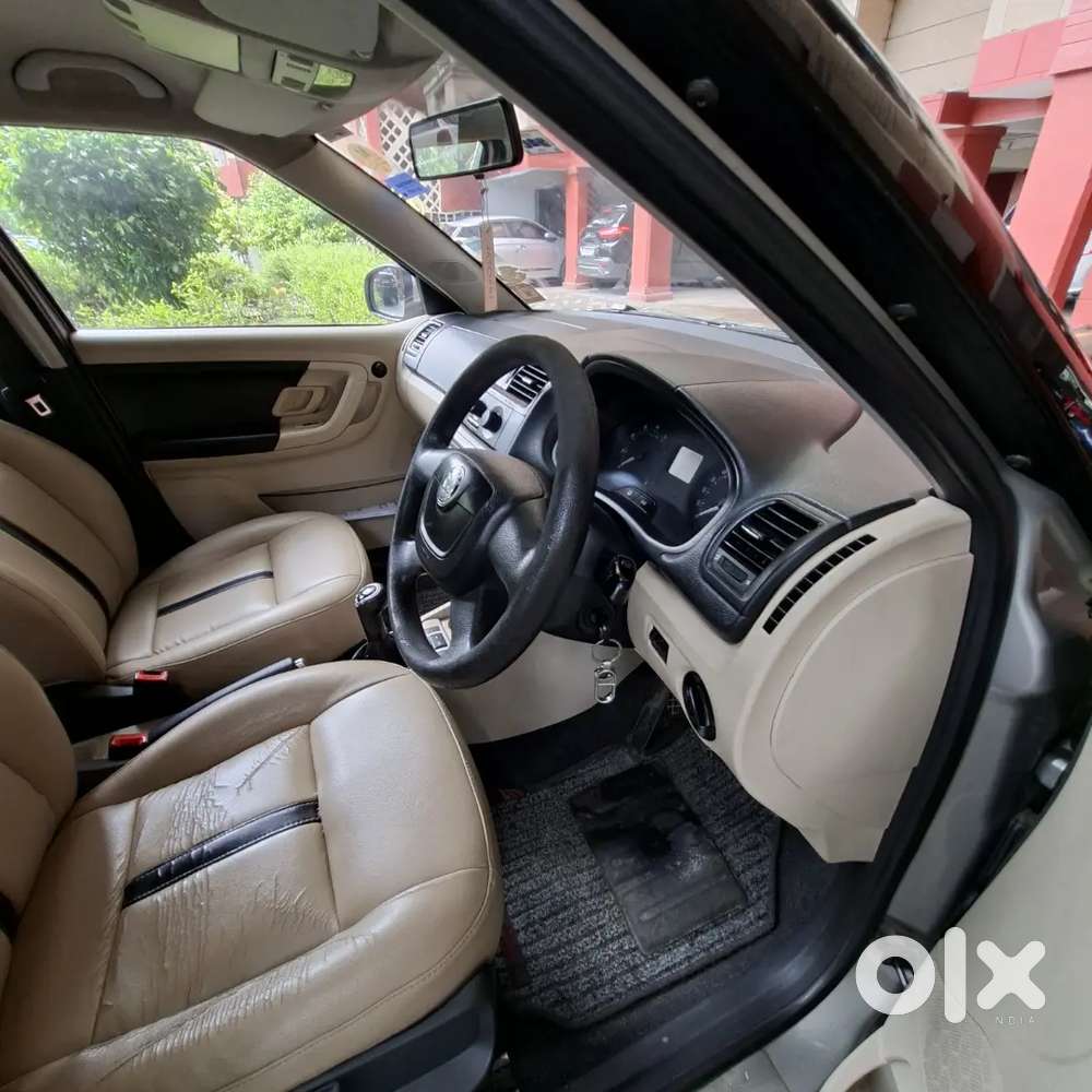 Skoda Fabia 2011 Petrol Well Maintained, 1st Owner
