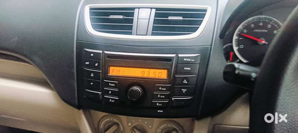 Maruti Suzuki Swift Dzire Vxi, 2013, Petrol