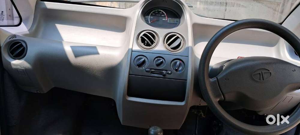 Tata Nano 2011