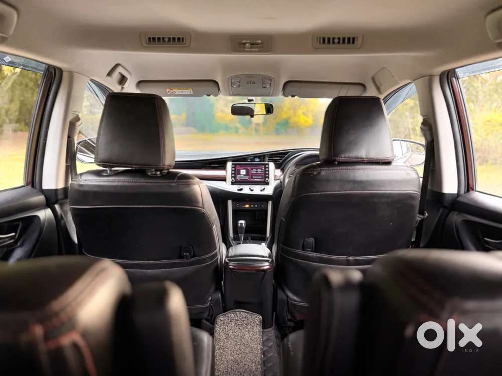 Toyota Innova Crysta [ ] 2.4 Gx At 7 Str, 2022, Diesel