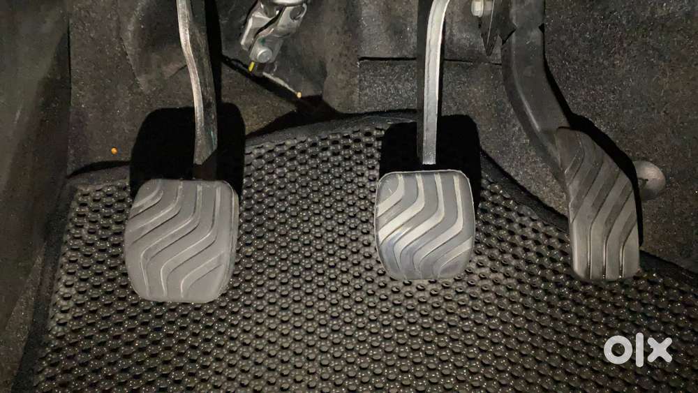 Renault Triber Rxl, 2024, Petrol