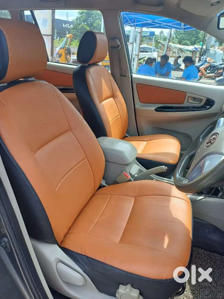 Toyota Innova 2.5 Diesel 7-seater 2013