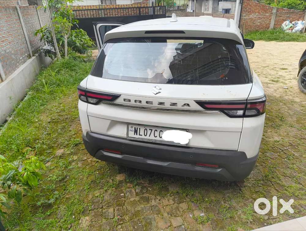 Maruti Brezza 1.5 Vxi 2024