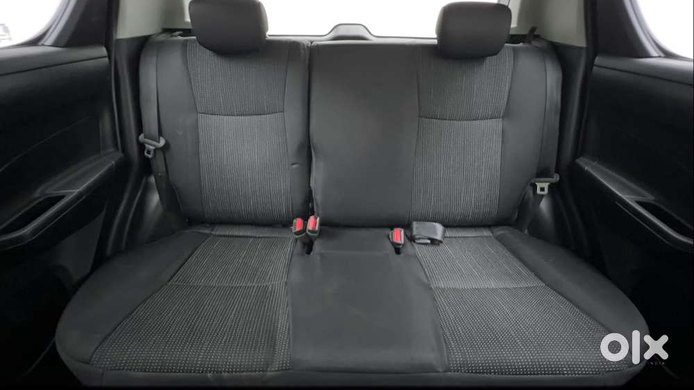 Maruti Suzuki Swift 1.2 Lxi (o), 2016, Petrol