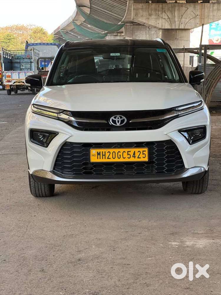 Toyota Urban Cruiser Hyryder, 2023, Petrol