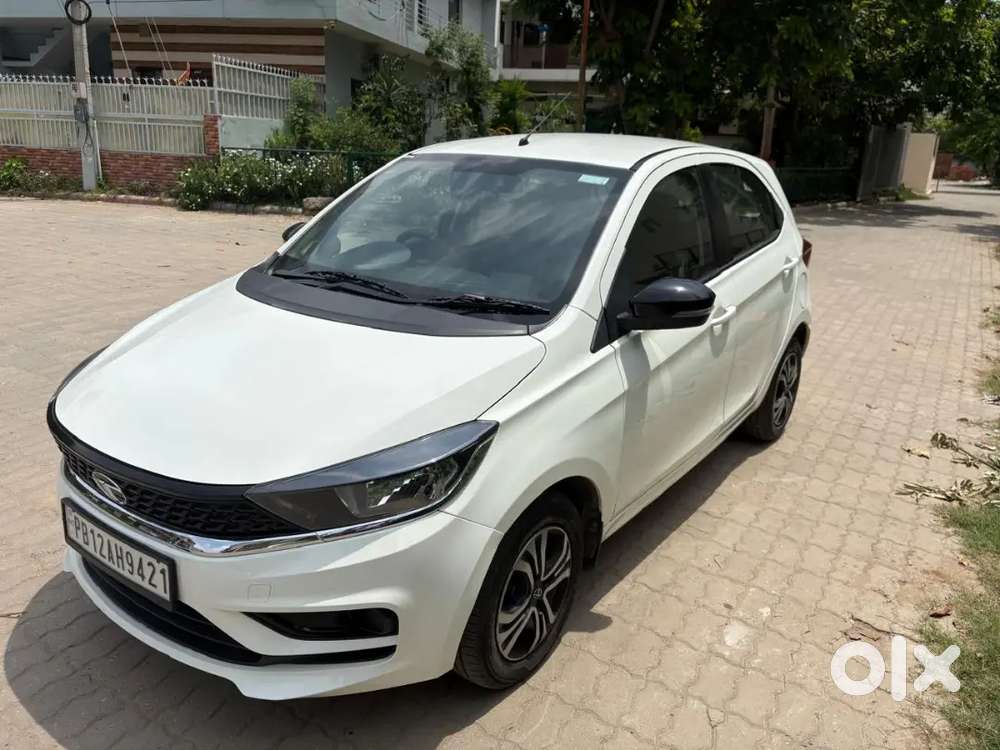 Tata Tiago 2023 Petrol Automatic 1st Owner