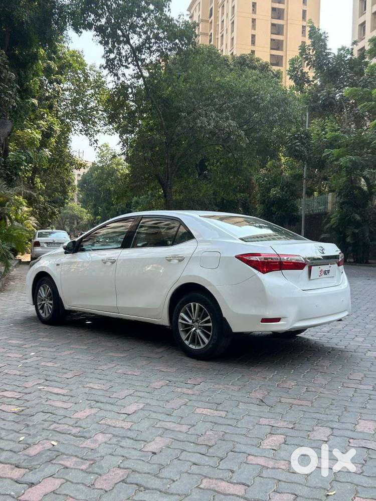 Toyota Corolla Altis Vl, 2015, Petrol