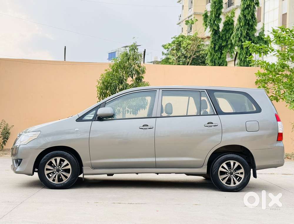 Toyota Innova 2.5 G (diesel) 7 Seater, 2013, Diesel