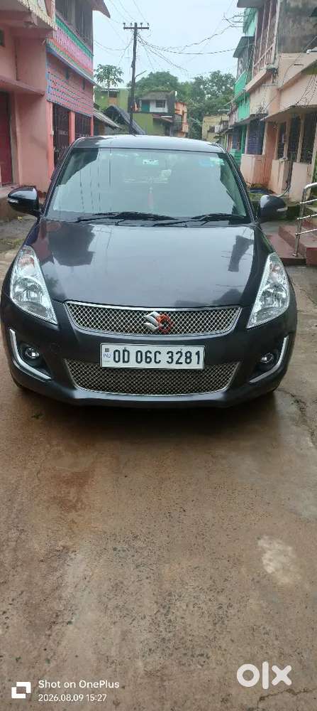 Swift 2016 Petrol Car