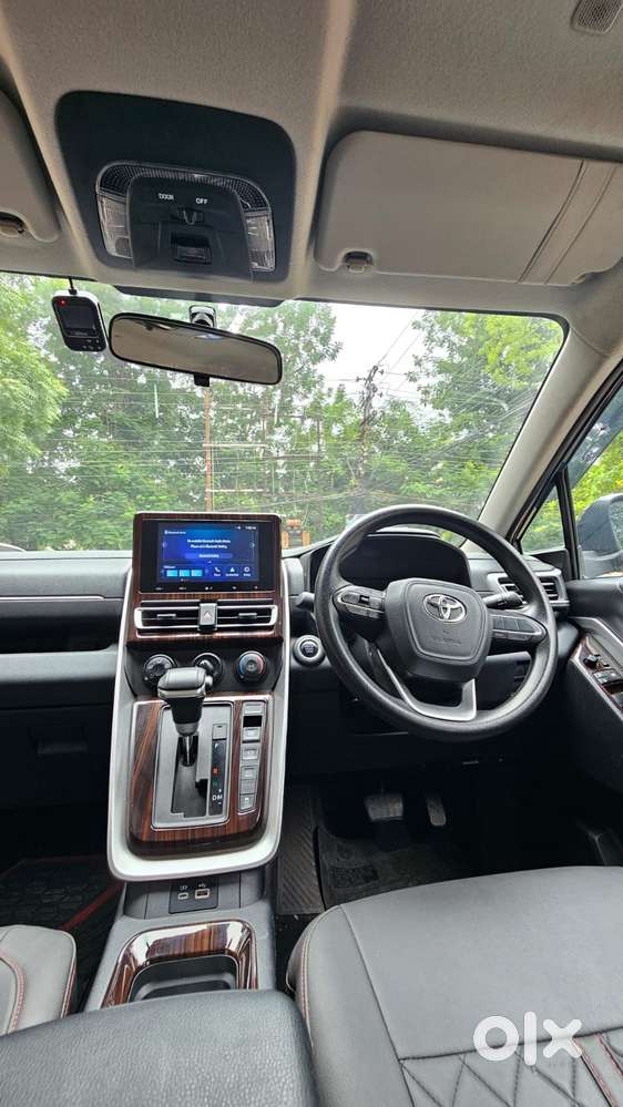 Toyota Innova Hycross 2.0 Gx 7 Str, 2023, Petrol