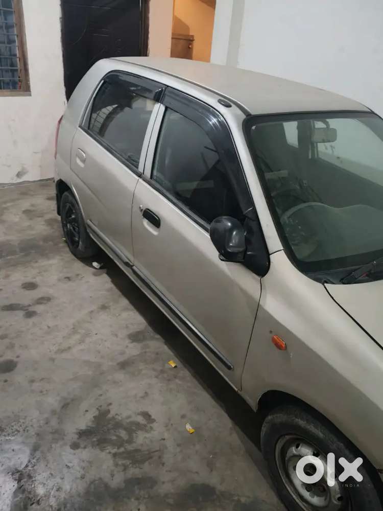 Maruti Suzuki Alto 2011 Octobor Petrol 70000 Km Driven