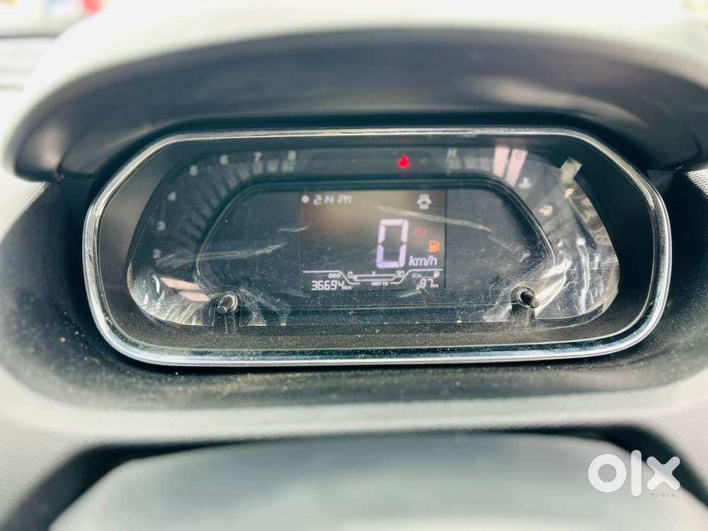 Tata Tiago 1.2 Revotron Xt, 2022, Petrol