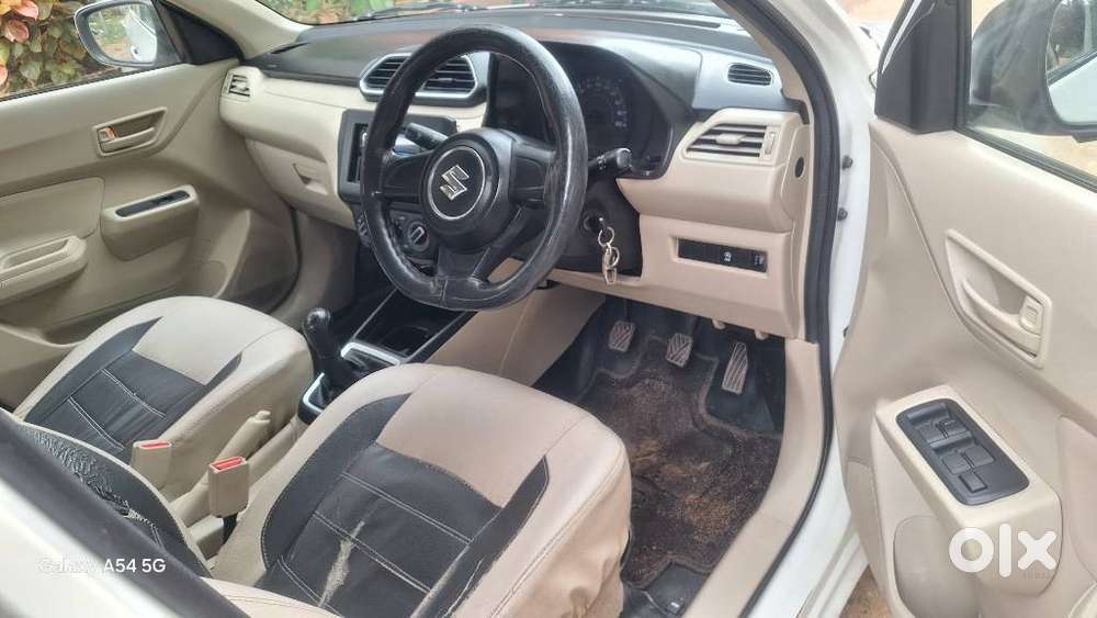 Maruti Suzuki Swift Dzire 1.3 Lxi, 2022, Petrol