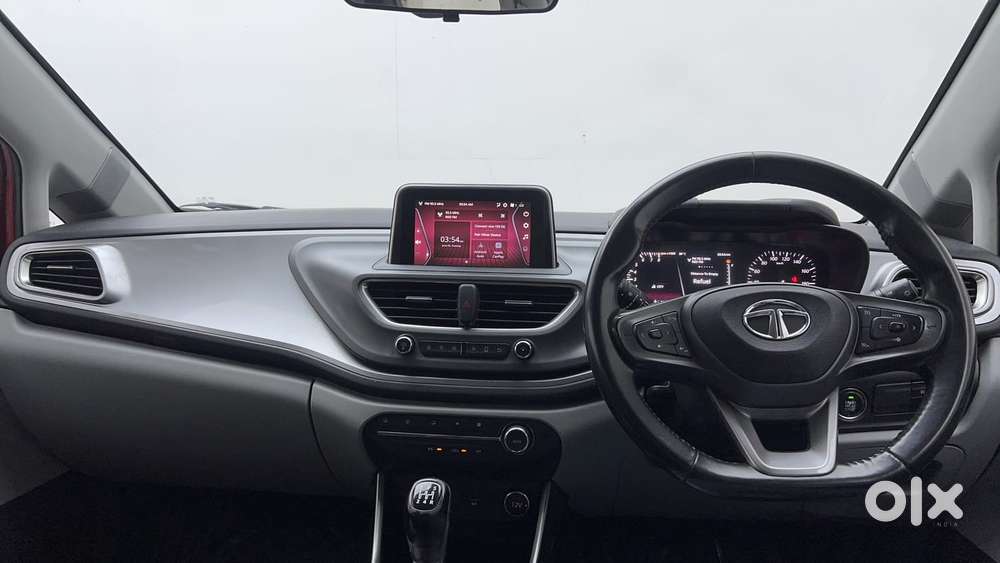 Tata Altroz Xz, 2020, Petrol