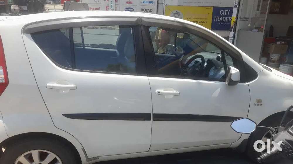 Maruti Suzuki Ritz 2015 Petrol 82000 Km Driven