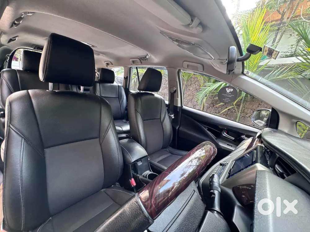 Toyota Innova Crysta 2018 Diesel 143000 Km Driven