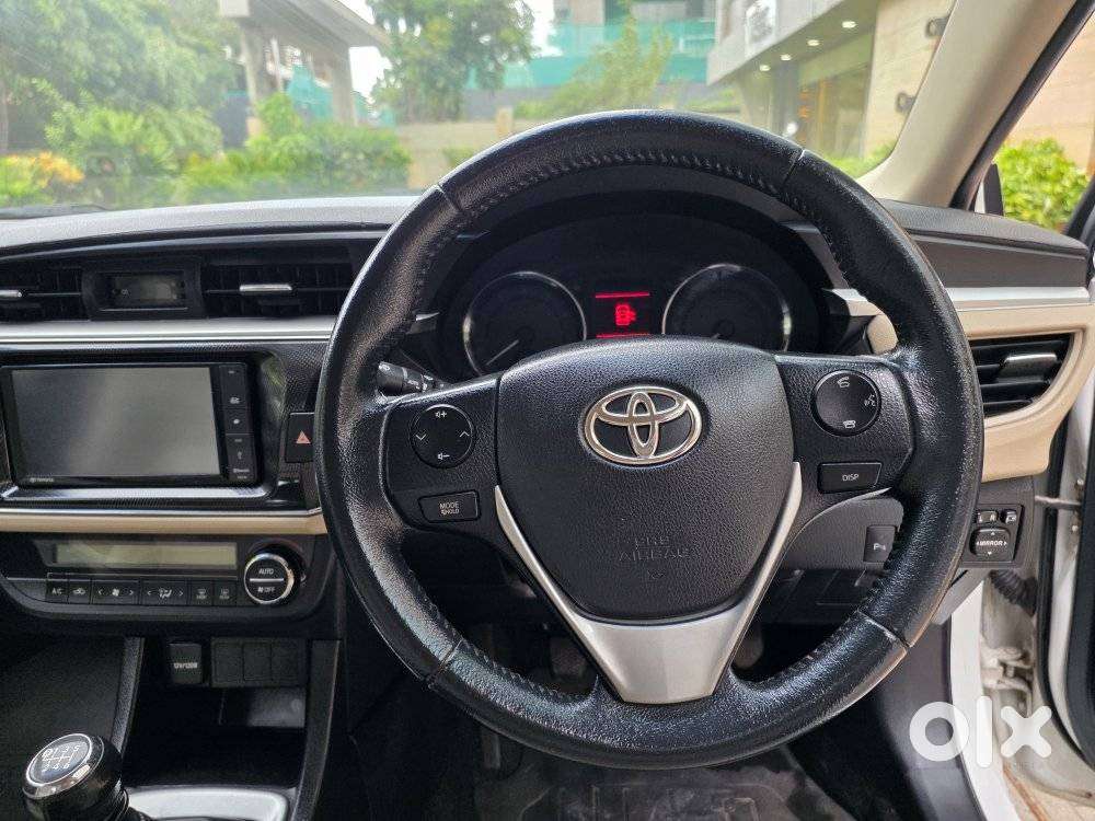 Toyota Corolla Altis Gl Mt, 2015, Petrol