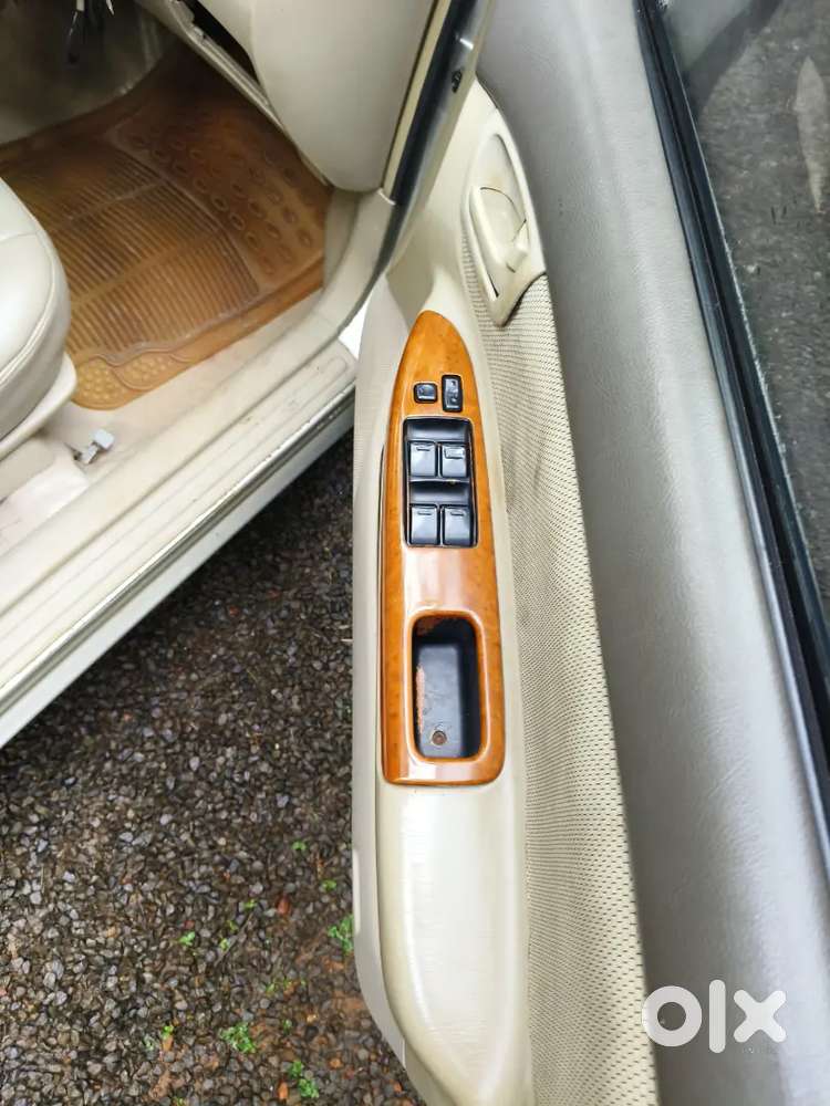 Toyota Corolla 2006 Manual Year
