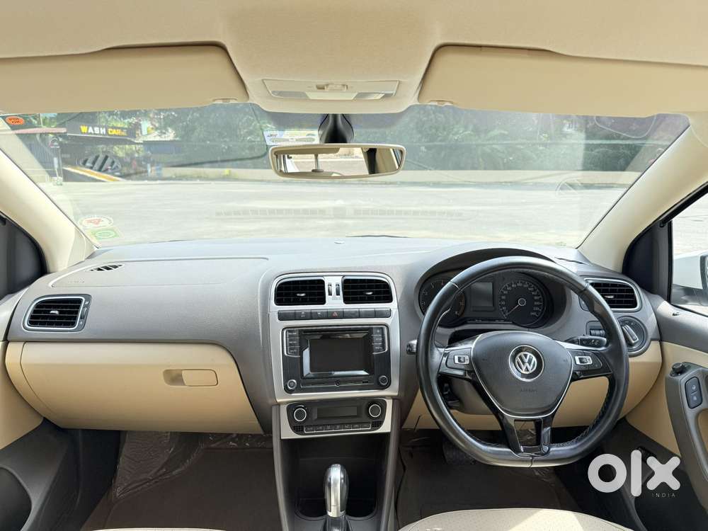 Volkswagen Vento 1.2 Tsi Highline Plus At, 2016, Petrol
