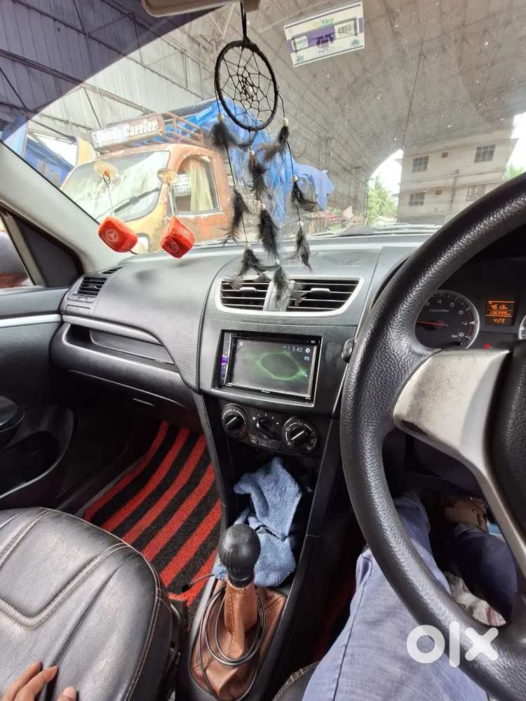 Maruti Suzuki Swift Vxi 2012
