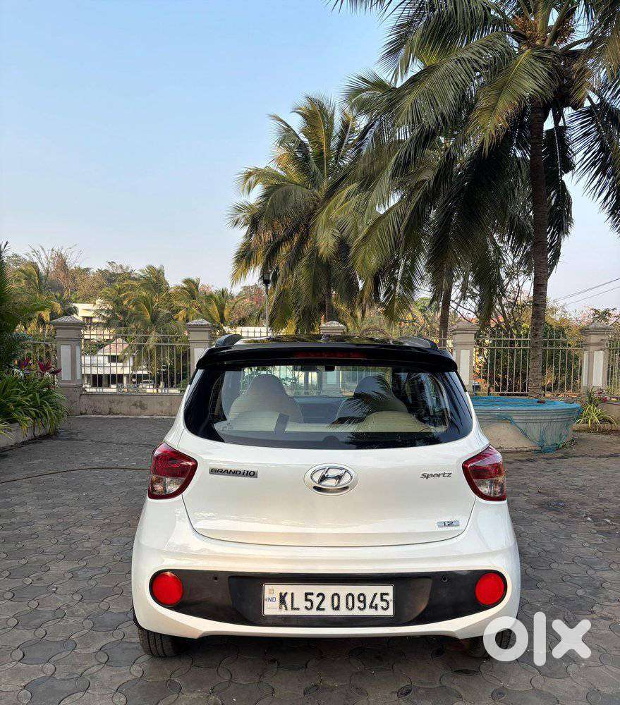 Hyundai Grand I10 Sportz(o) 1.2 Mt, 2019, Petrol