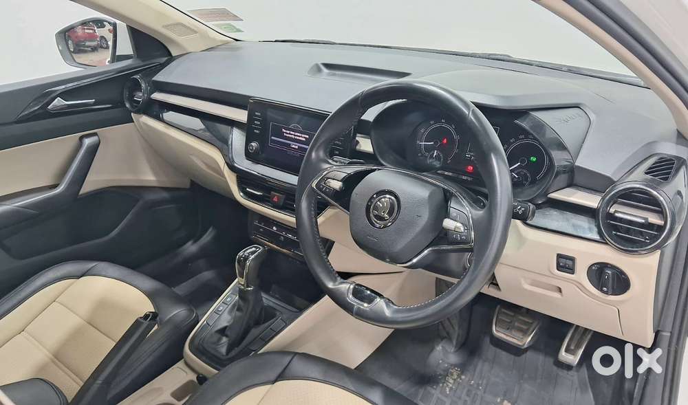 Skoda Slavia Ambition 1.5l Tsi Dsg, 2023, Petrol