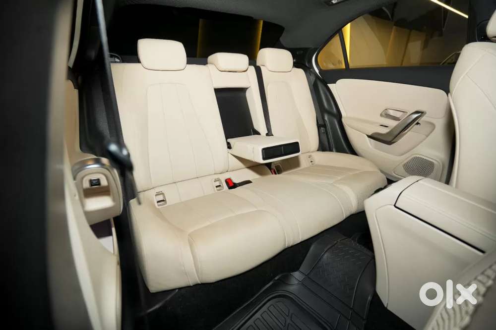 Mercedes-benz A-class Limousine 200, 2025, Petrol