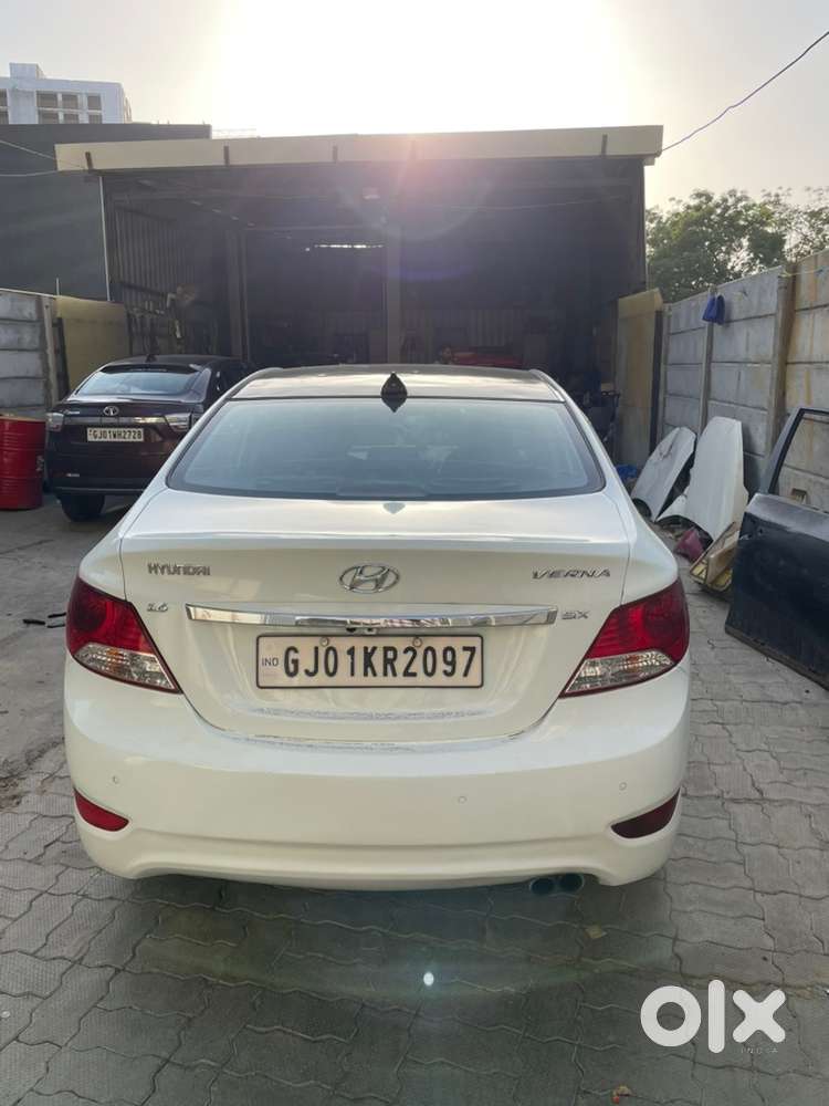 Hyundai Fluidic Verna 2012 Diesel 93800 Km Driven