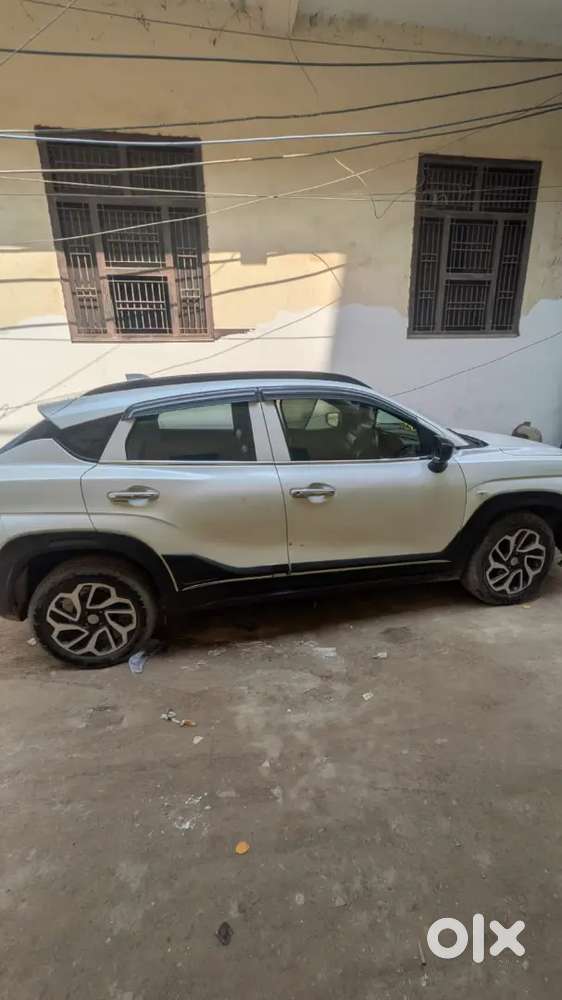 Maruti Suzuki Fronx 2025 Petrol 37000 Km Driven