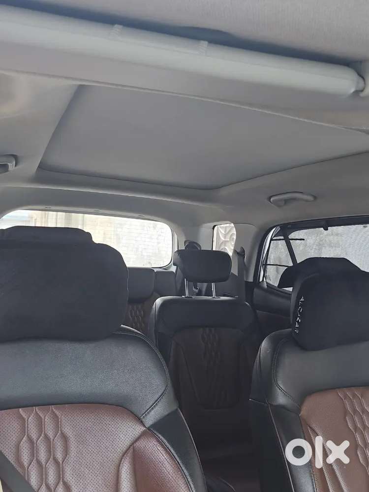 Hyundai Alcazar October 2021 Top Model A-one Condition Full Loaded