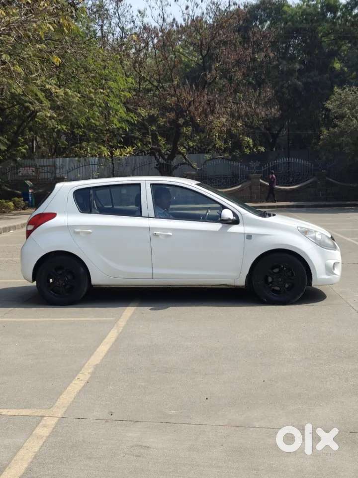 Hyundai I20 Sportz 1.4 Crdi, 2011, Diesel