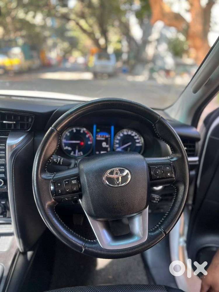 Toyota Fortuner 4x2 Mt 2.8 Diesel, 2021, Diesel