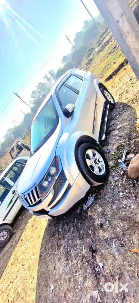 Mahindra Xuv500 2012 Diesel 100000 Km Driven