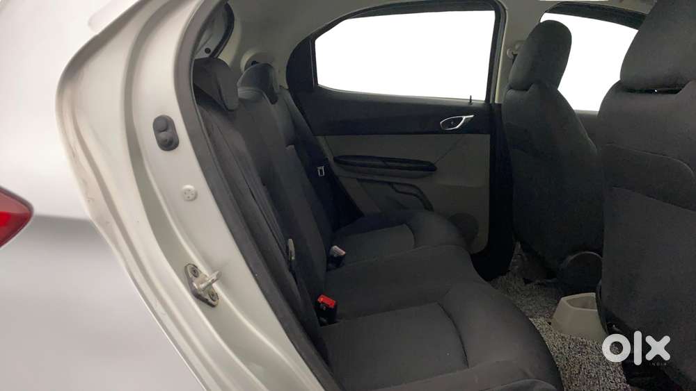 Tata Tiago 1.2 Revotron Xz, 2018, Petrol