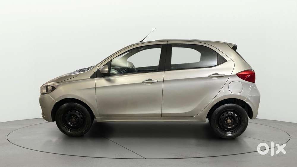 Tata Tiago 1.2 Revotron Xz, 2016, Petrol