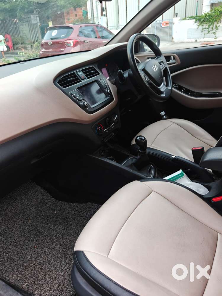 Hyundai I20 Sportz 1.2 Bs-iv, 2020, Petrol