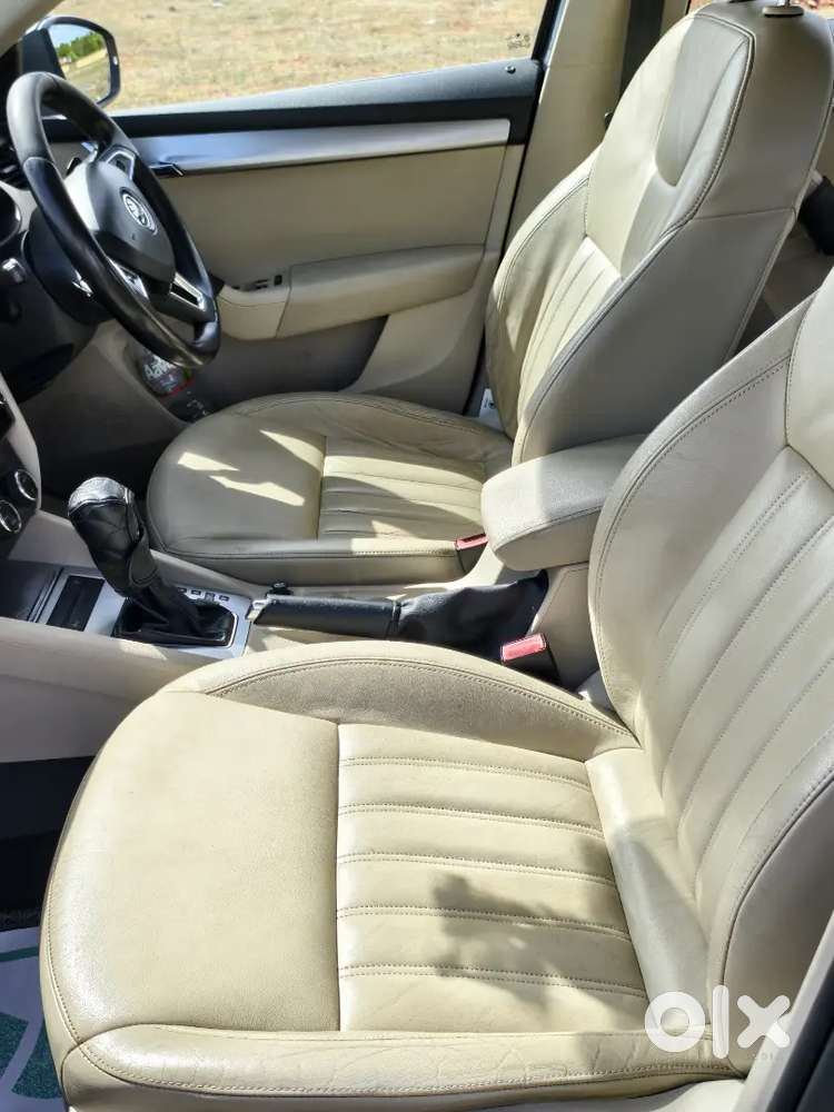 2018 Skoda Octavia Style At 2.0 Diesel  1st Owner  Warranty Active