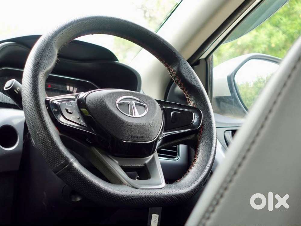 Tata Nexon 1.2 Revotron Xm (s), 2022, Petrol