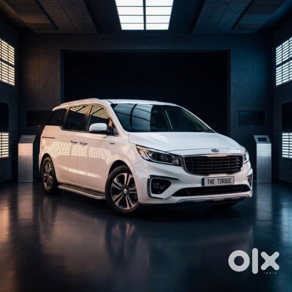 Kia Carnival Premium, 2021, Diesel